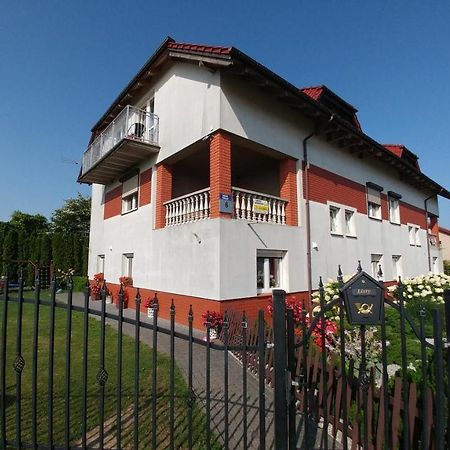 U Blizniakow Pokoje Goscinne Гонски Экстерьер фото